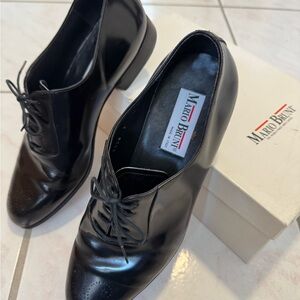 Italian Black Leather Men's Shoes 9 1/2 see box label